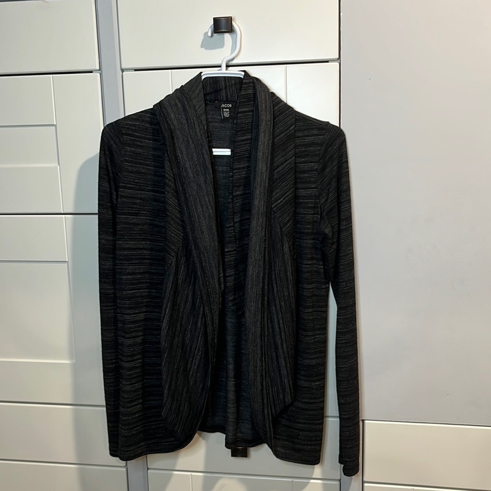 JACOB. XSmall. Cardigan. Stretch. Snaps on back. Extra neck. Black gray. Hood